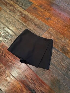 Zara Black Women's Skort